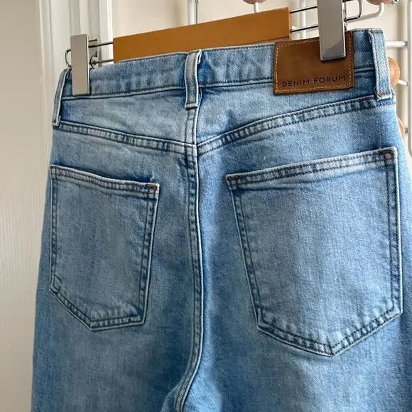 Aritzia - Denim Forum - Arlo High Rise Straight Denim Jeans - Blue - 26x30 - Picture 6 of 14